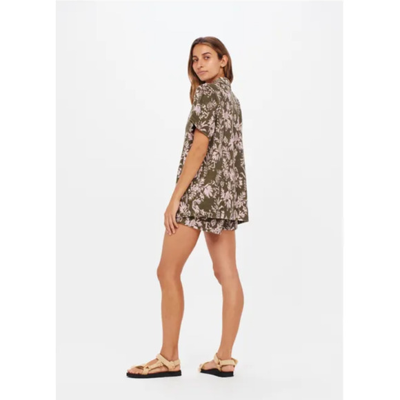 THE UPSIDE NWT Evereve Cocos Collared Stella Terry Cloth Shirt // XS - Picture 15 of 15